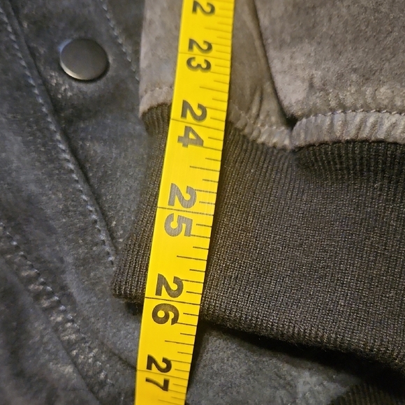 Danier Black Suede Bomber Jacket - Picture 11 of 12